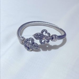 Silver Fleur De Lis Bangle Bracelet